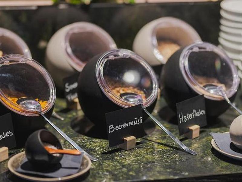 71200AE33A7A458601599BBCCD49ED82