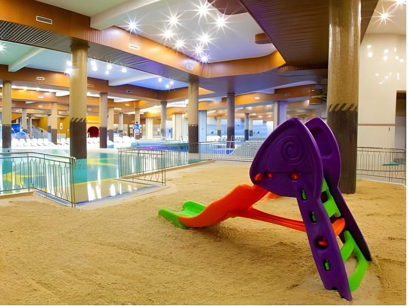 B22FC1CCD223CC1BA568C55E61034C74