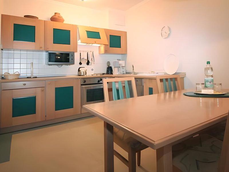 61130C0A049FE6F198FE66B22987B47A