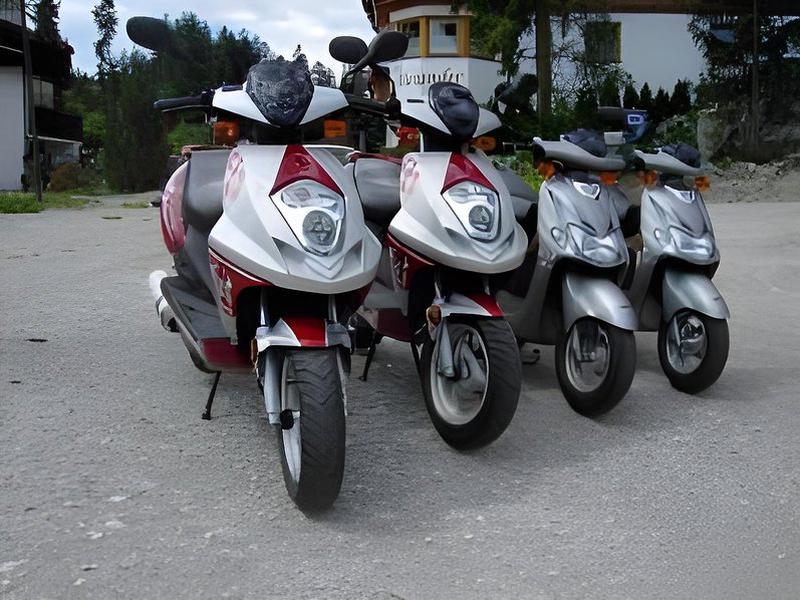 B1D575AAEF49B1336D591F433D4543BE