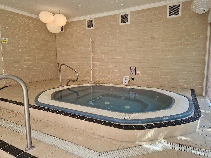 15BA32E69E166DB8B56A757138D014A4