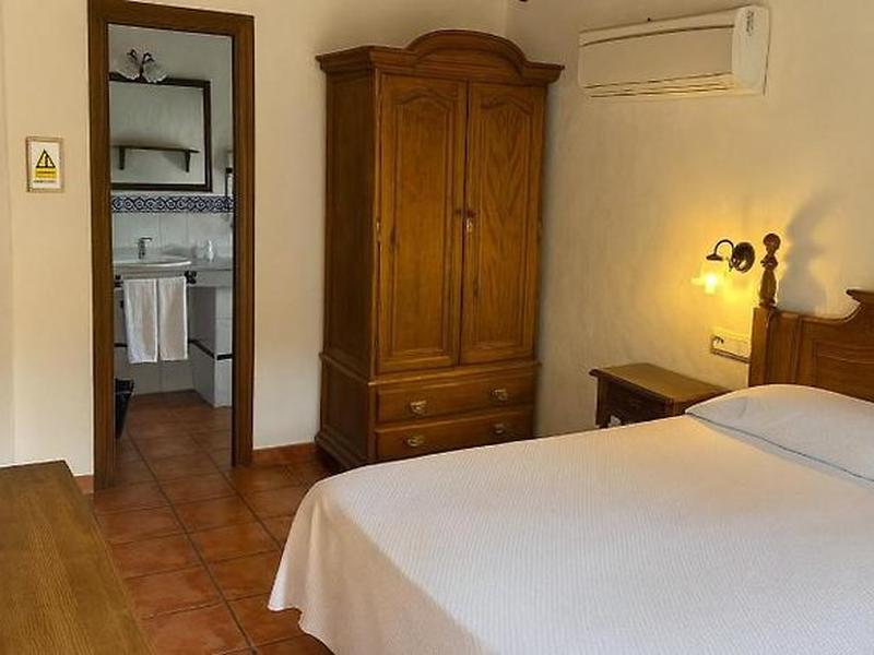 9B5BAFE190AFAFA0C0FAFC010EE16155