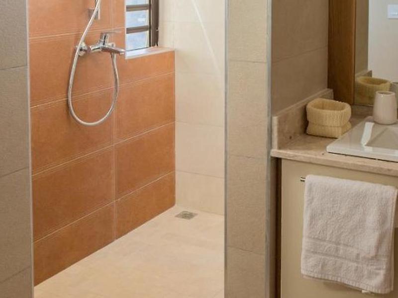 038D60253E388BFDA11E6772DA0A7C51