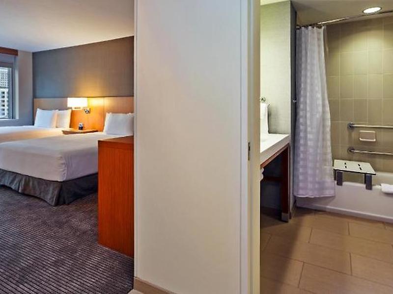 6B7F844F979DED26CDA71A58721660E1