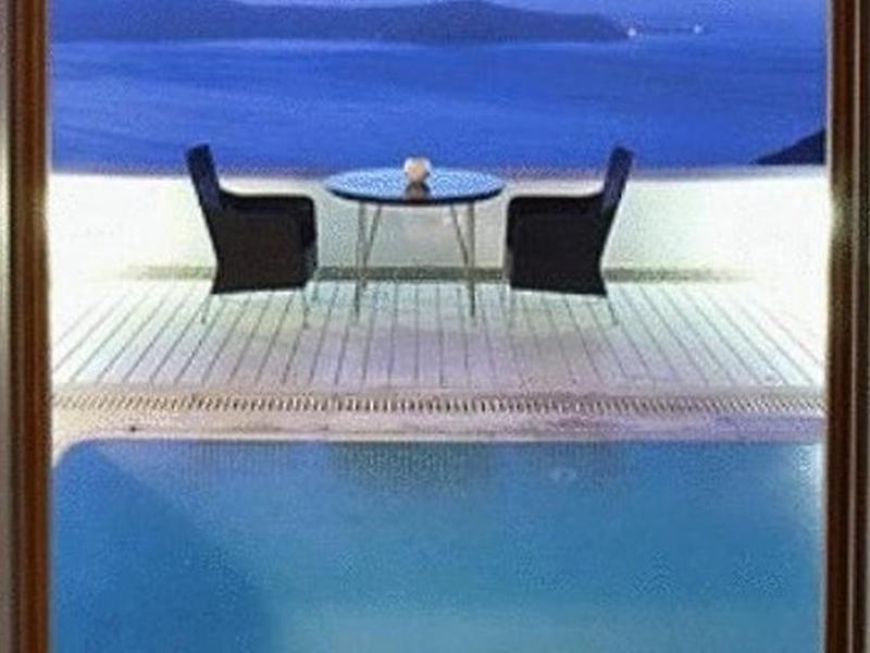 439E1C846B4BBD91A66E3A0E220D210F