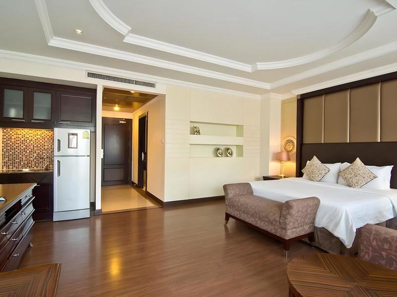 79071821C5F64DCA1C1A2440938183C0