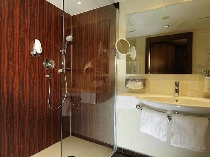 FBB1DCF28361F839E1A7264D668D3EE6