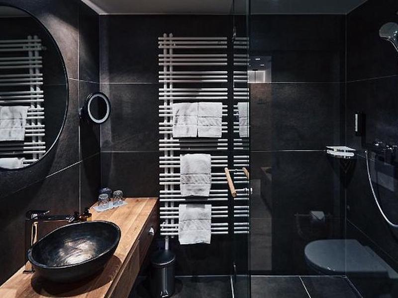 6EFCA950B34B4E562DD16E67F9529A2C