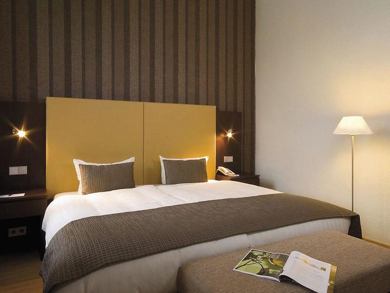 9F4B12F9FAB36E5D66B22B37F0540DEC