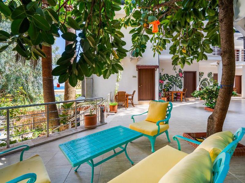 2AF0DDC614A7ED736831FEEB737EDA0E