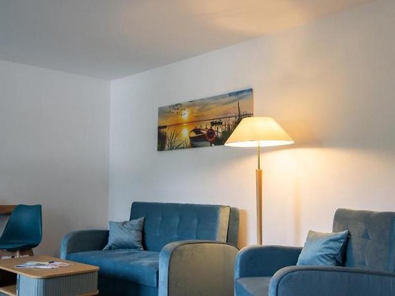 E605C8F5E7B34CB25038360FA5DC34F5