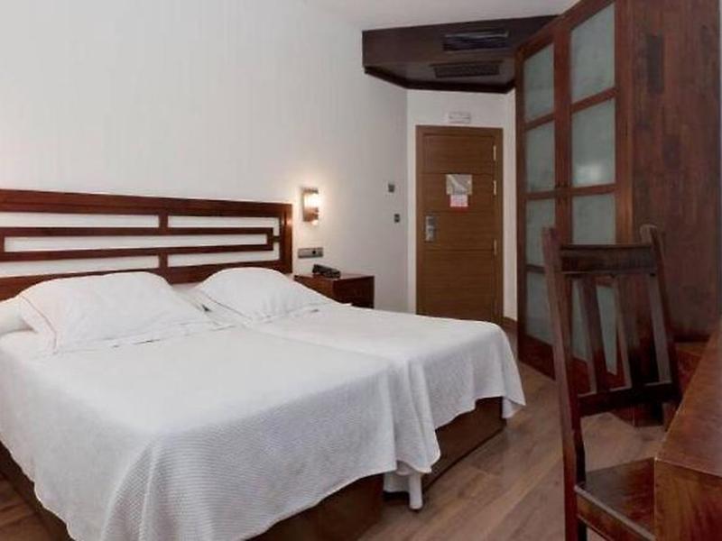 596E28F4AAC9333809ED95C12B4608CD