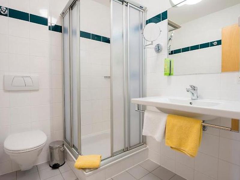 567C208EE581DAC56F59D6090B050A17