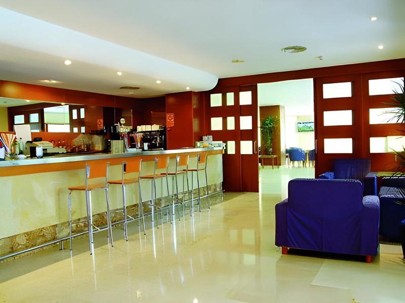 6A43DD05E990644F2B61668B7CF963C4