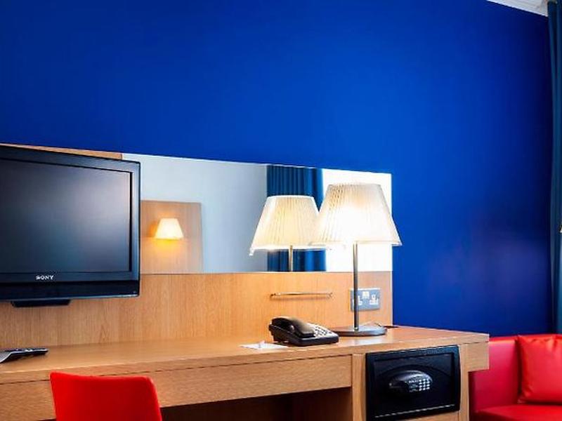 8C7B5948141E4F79E3230268A133ED5D