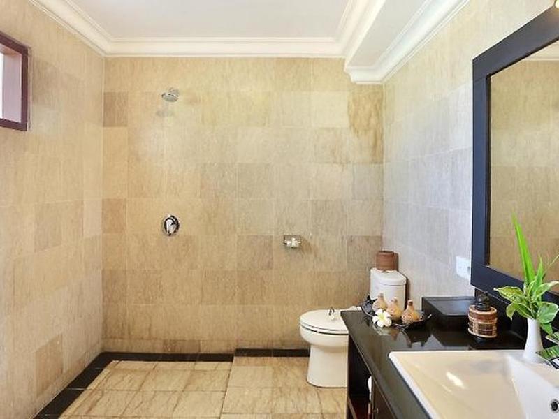 4FF1FEA7A1ED4E8B64215D1C5B1384BC