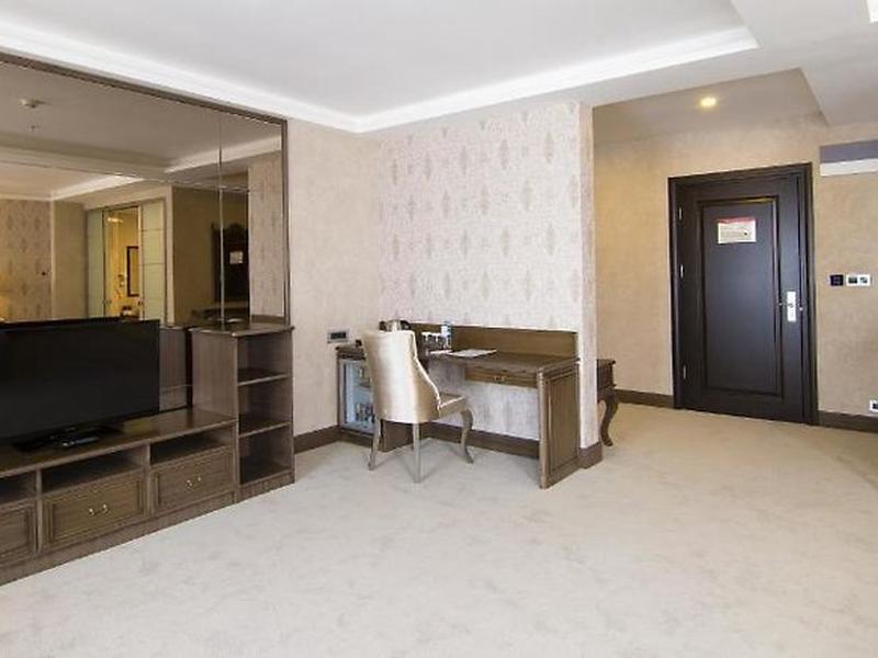 1C6FC7F698BB192975152B26919BBC86