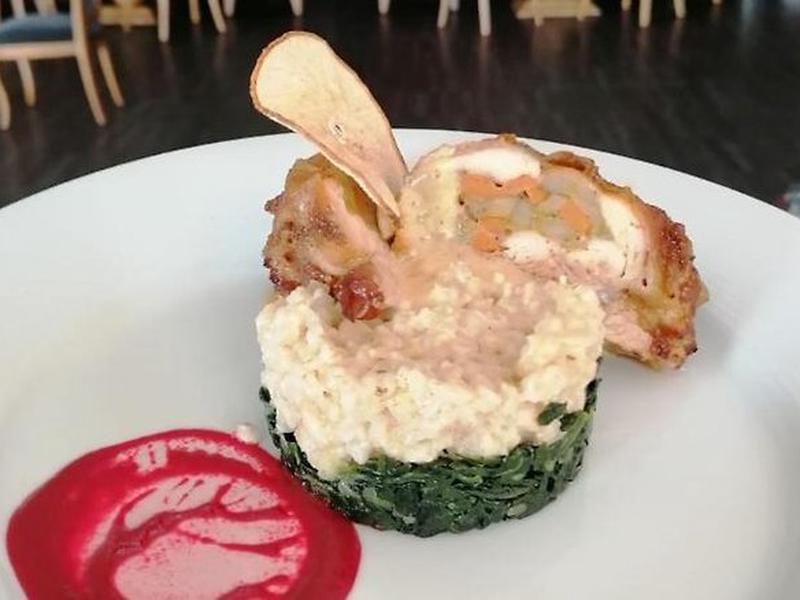 E22B6CC0C090F7D870F7D2182BC42A83