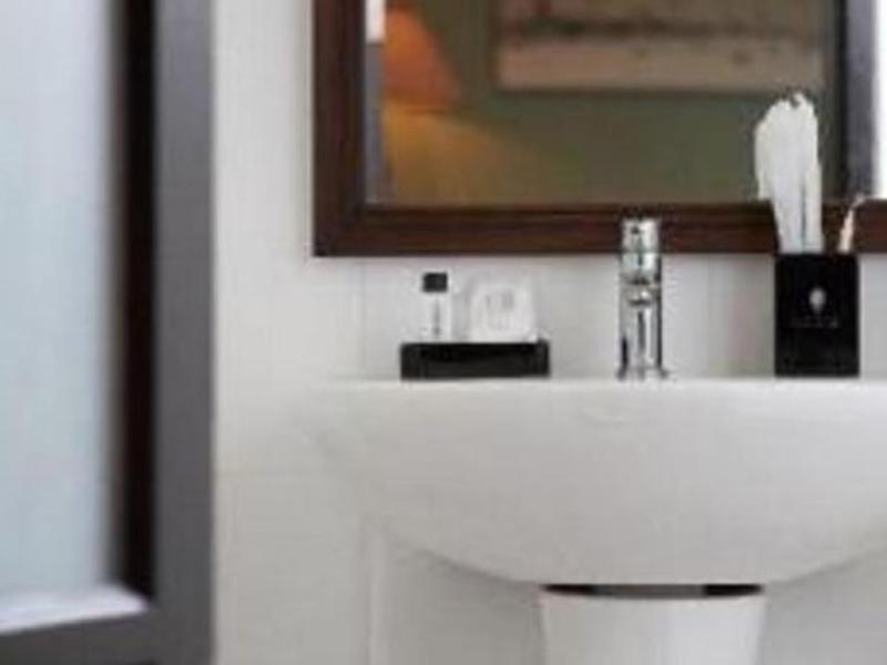 F7991AB4FE4E4ECCC1BD8A1DF98030B4