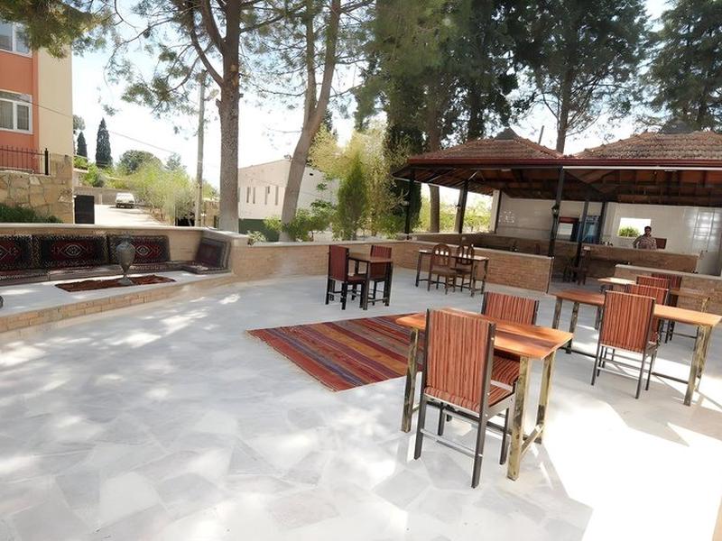 FA5AB3DE0C534ACF2700AD3915C409D5