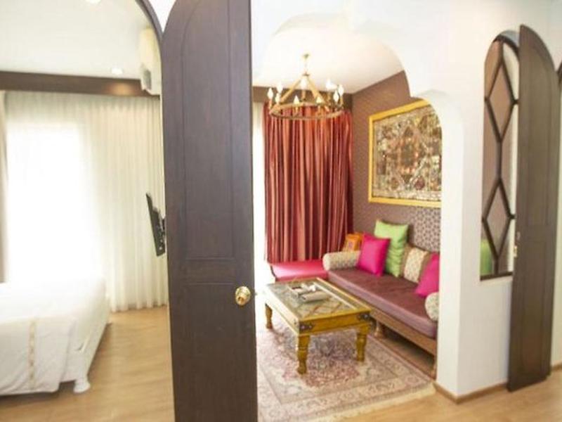 5A7086B6DD62015227E1F7452D532635