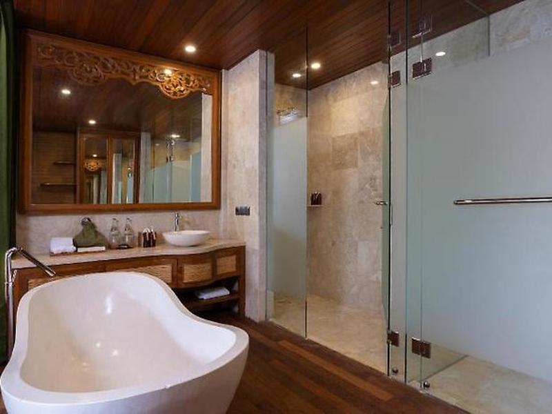 EE5794A67479687EF46DF5C69C13AD0F