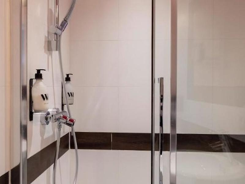 890EE9674705A1B3925C9F207738DCE7