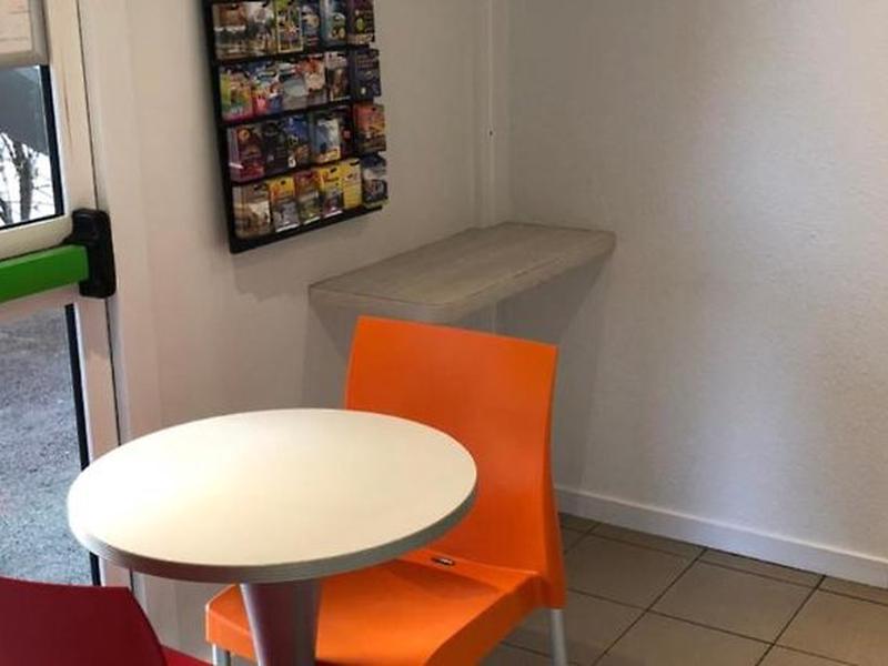 B76A14A4D0E617F06BF840B08DB1D255