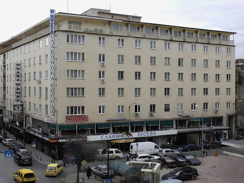 DBA1D2D1B601B3A460A31457426CD11B