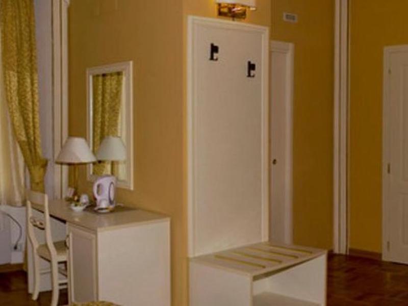 C1134CE2984E421950D0038B34021312