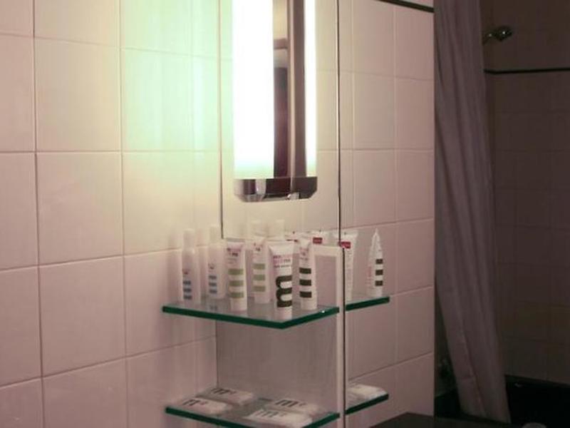 0E202BF65C4E0FABDFF631DDEDCE7B61