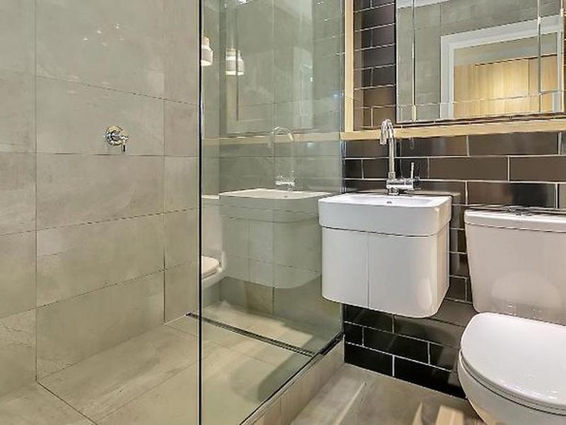 98951F09EC769C6CB48A1C90309E0042