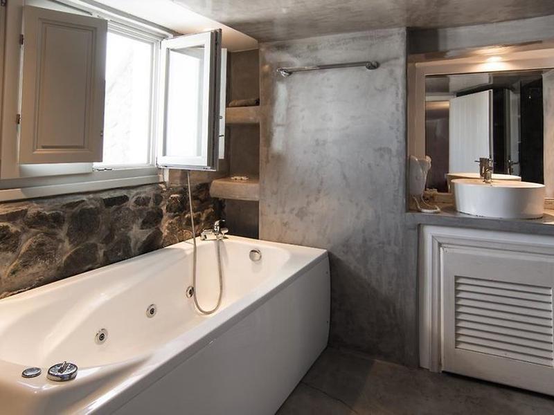 7B93F8858224A2423B5AF58839E4411B