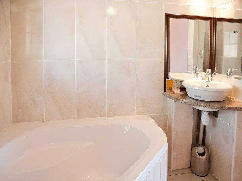 09F70D5B1C7B379AD7310886D309CDDB