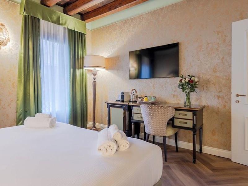 D468EE9CAD54573BAC6D1AEFBC72A211