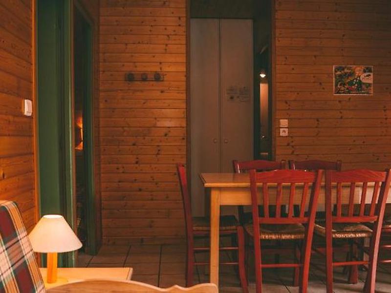 C71F92D90F58995A5E2EA3345F70795D