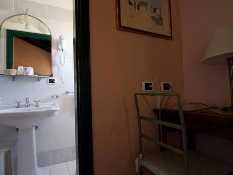 639922D393A937CA50D3B442480DF06E