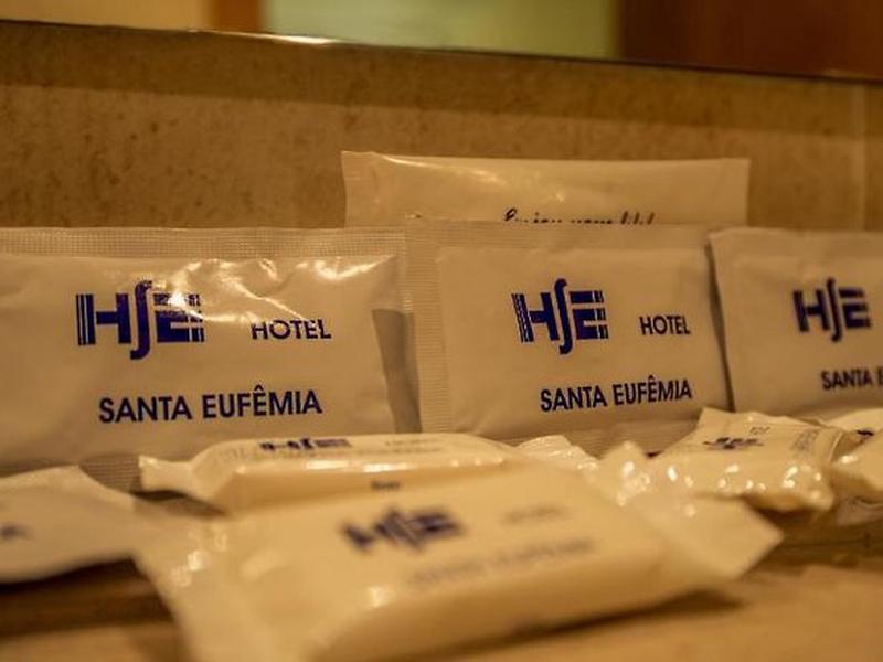 97C31F1ECD2459C22F09A896E63DBC4F