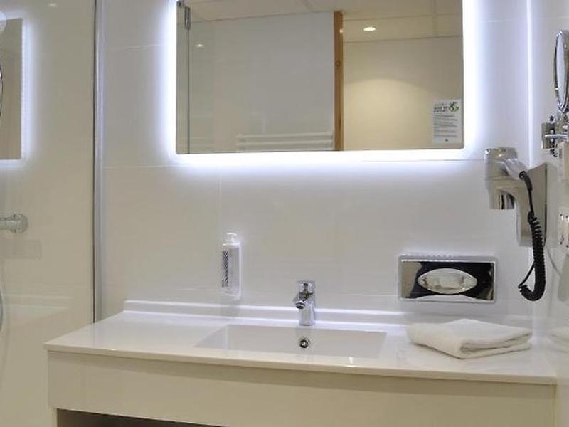 0B9CE578F33CABDB067DC369BF08FAC3