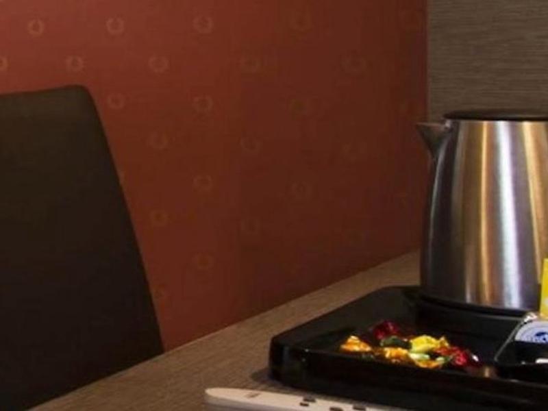B8558335EF8F1FBEF2CD1873EC748158