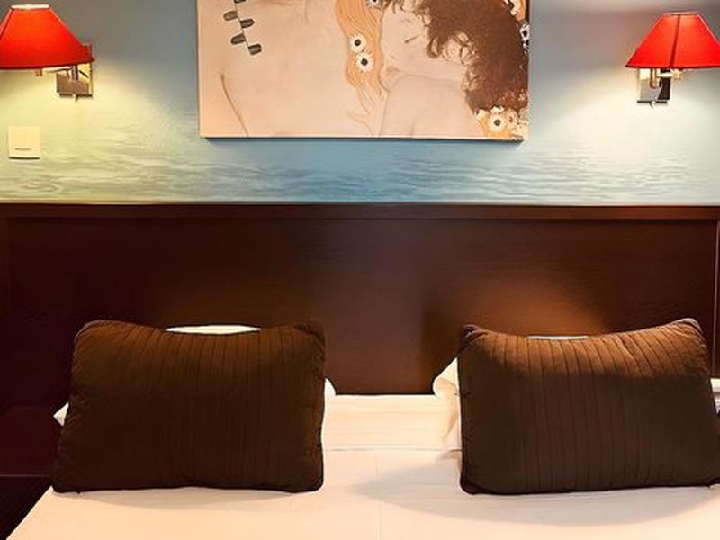 57CF6FD60A9FC3619C35E278A441BB82