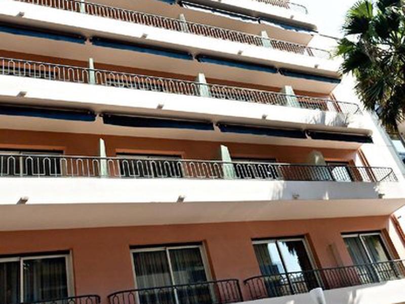 34A6BB6EE6AE49A65937233C8712F175