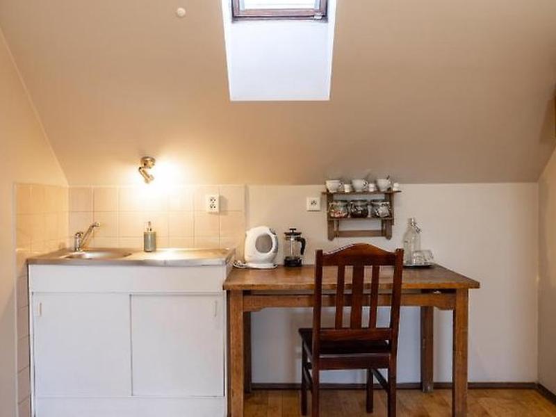 906871D10A8641384F47127101685740