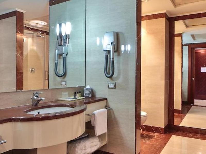 4D23317189D1FA4BDB0CCC78888BC1C1