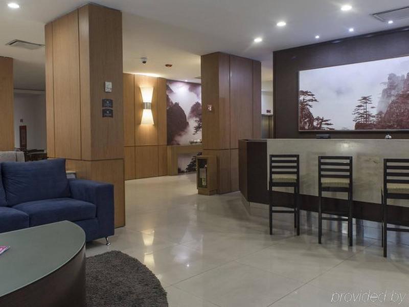 B621127336F615BBC8AB9996FB88B384