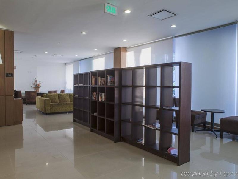 8F9ED79D5BCE9AF9D81447132FBC54EE