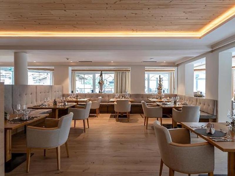 0CA94BE962C4029383548D3D219B633D