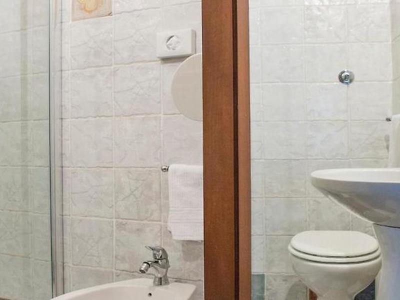 381B7A934C3262BE29ADA7611EE70703