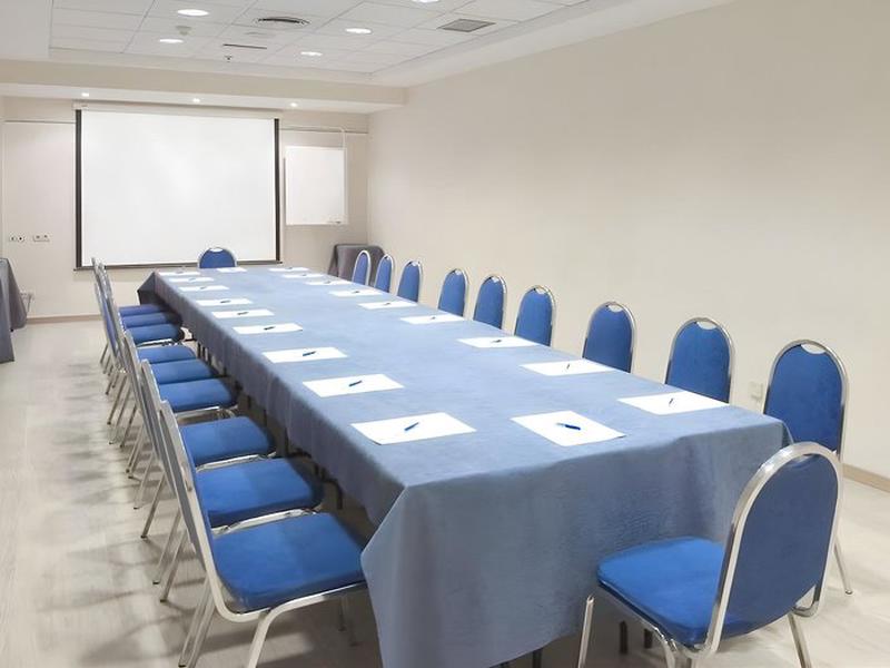 9B4C7DCEB04F8454640F7EA1C09BB77A