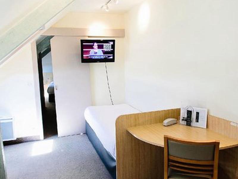 F89266E252B7FDA6C353687AB15B2BBA